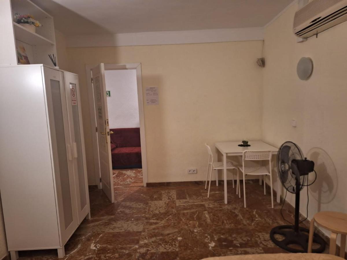 Pension El Dorado Alicante Exterior photo
